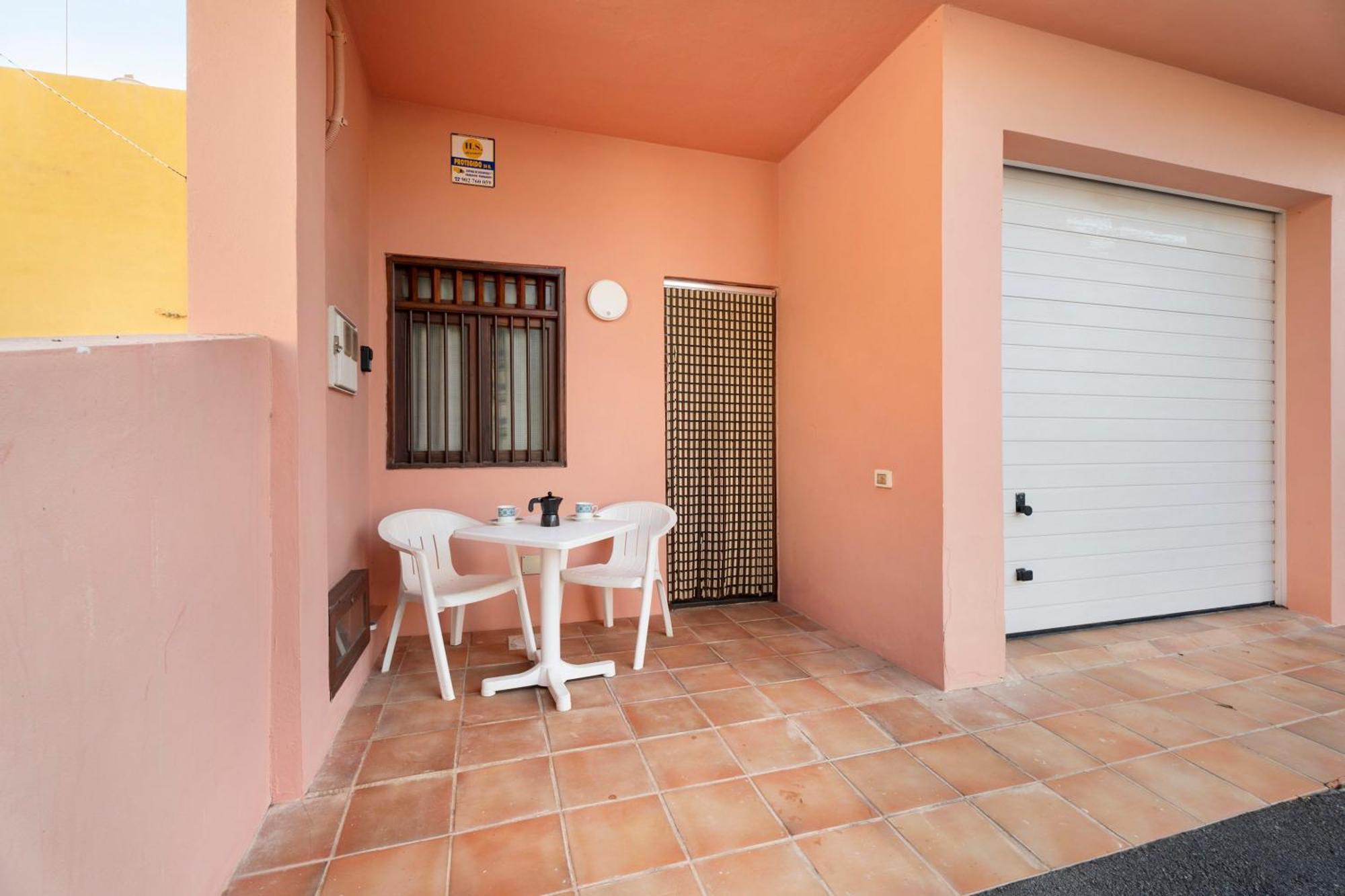 Casa Rural Paula By Paramount Holidays Arico Bagian luar foto